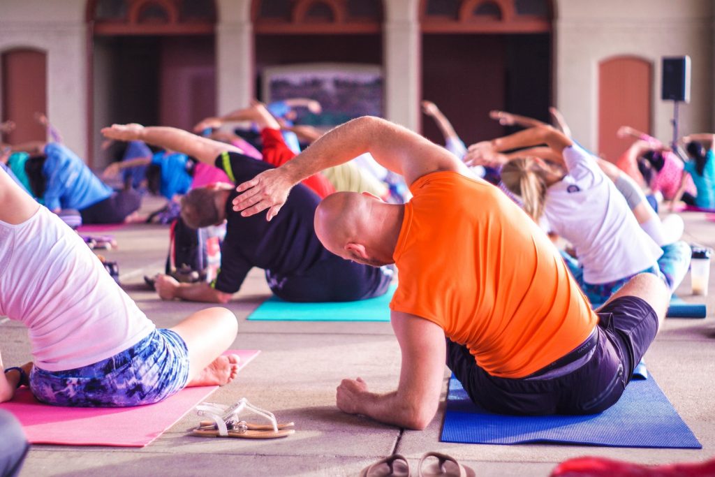 Как йога помогает укрепить здоровье